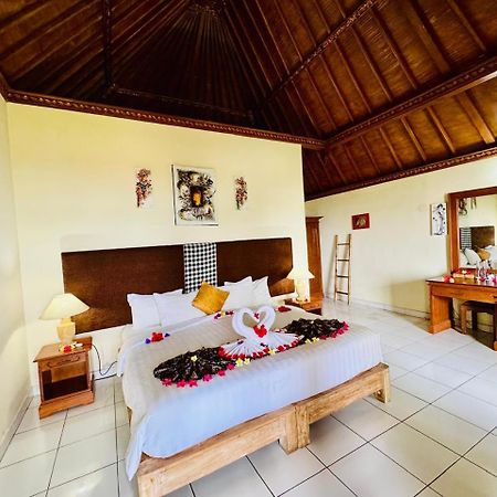 Bungalow Geringsing Candidasa Esterno foto
