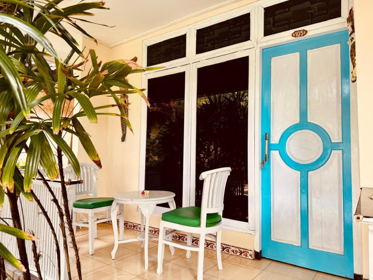 Bungalow Geringsing Candidasa Esterno foto