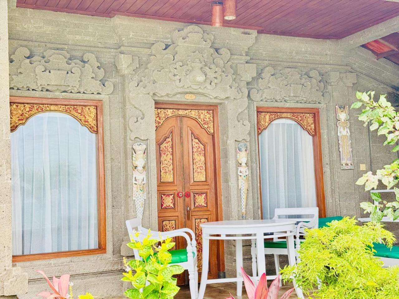 Bungalow Geringsing Candidasa Esterno foto