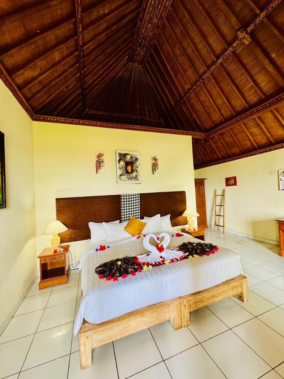Bungalow Geringsing Candidasa Esterno foto